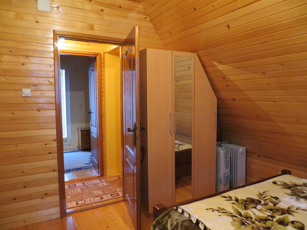Rooms And Bungalows Sreten Zugic Žabljak Δωμάτιο φωτογραφία